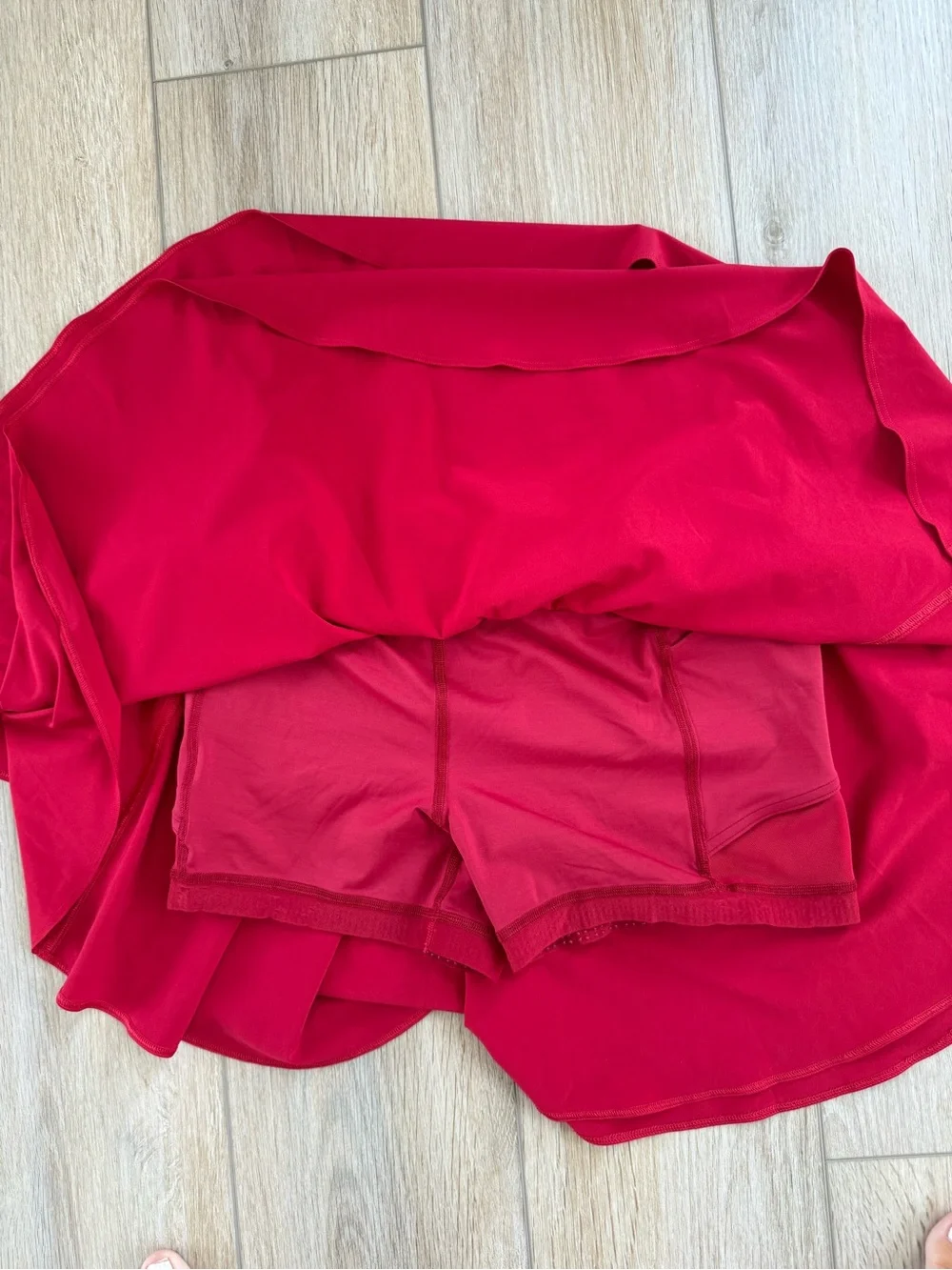 lululemon athletica Red Court Rival  Skirt